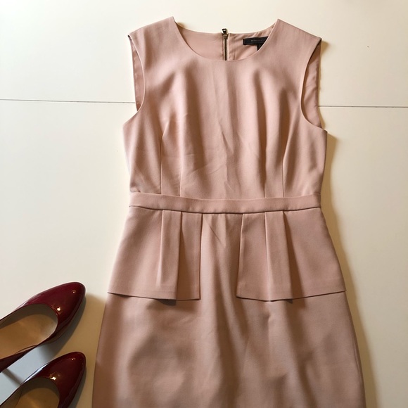 Beautiful working or wedding nude dress - Picture 2 of 5